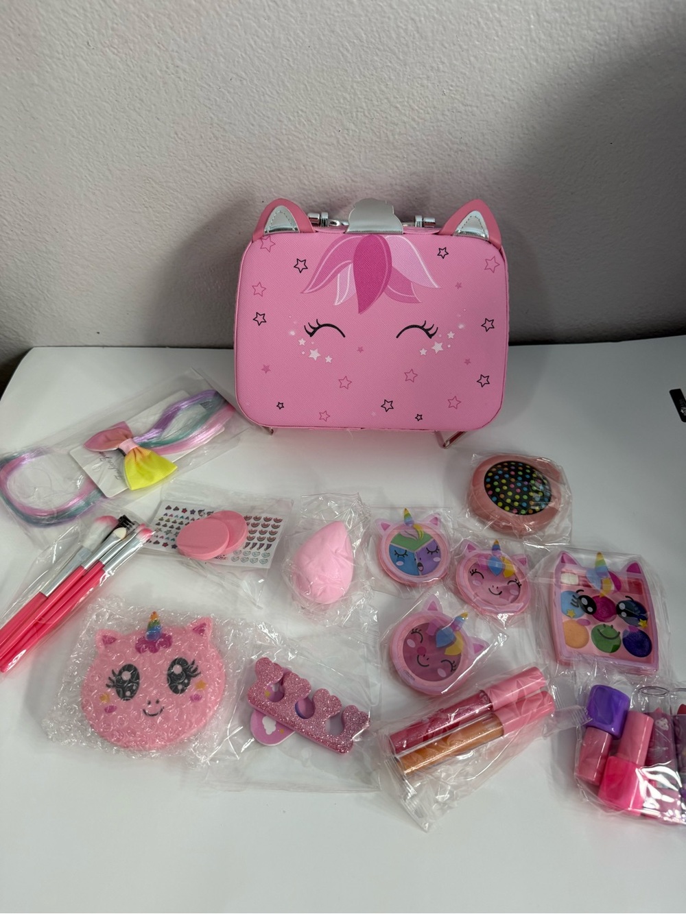 Pink Unicorn Kids Eyeshadow & Makeup Set